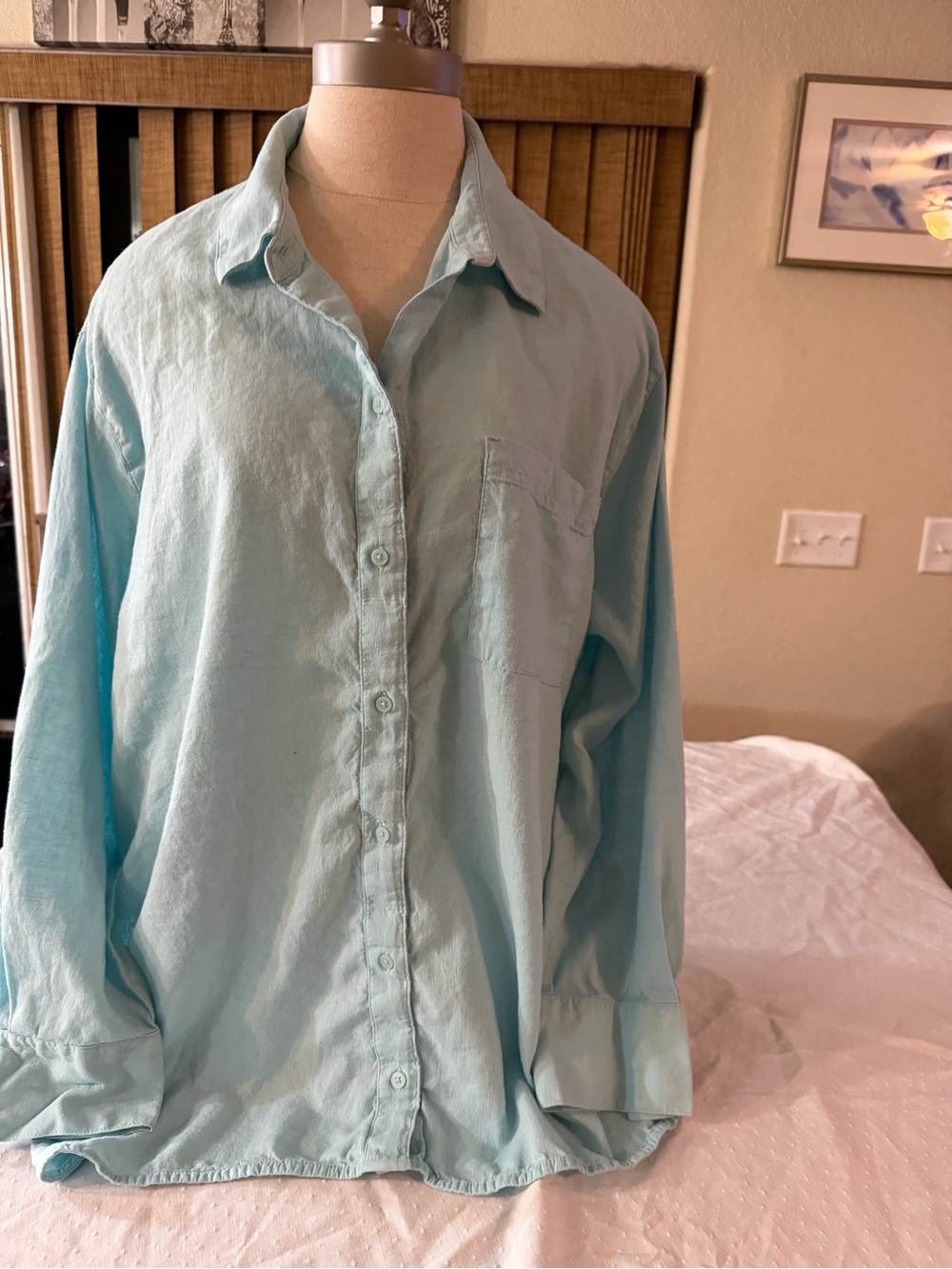 Old Navy Pale Blue The Boyfriend Shirt Casual Button-Down Shirt